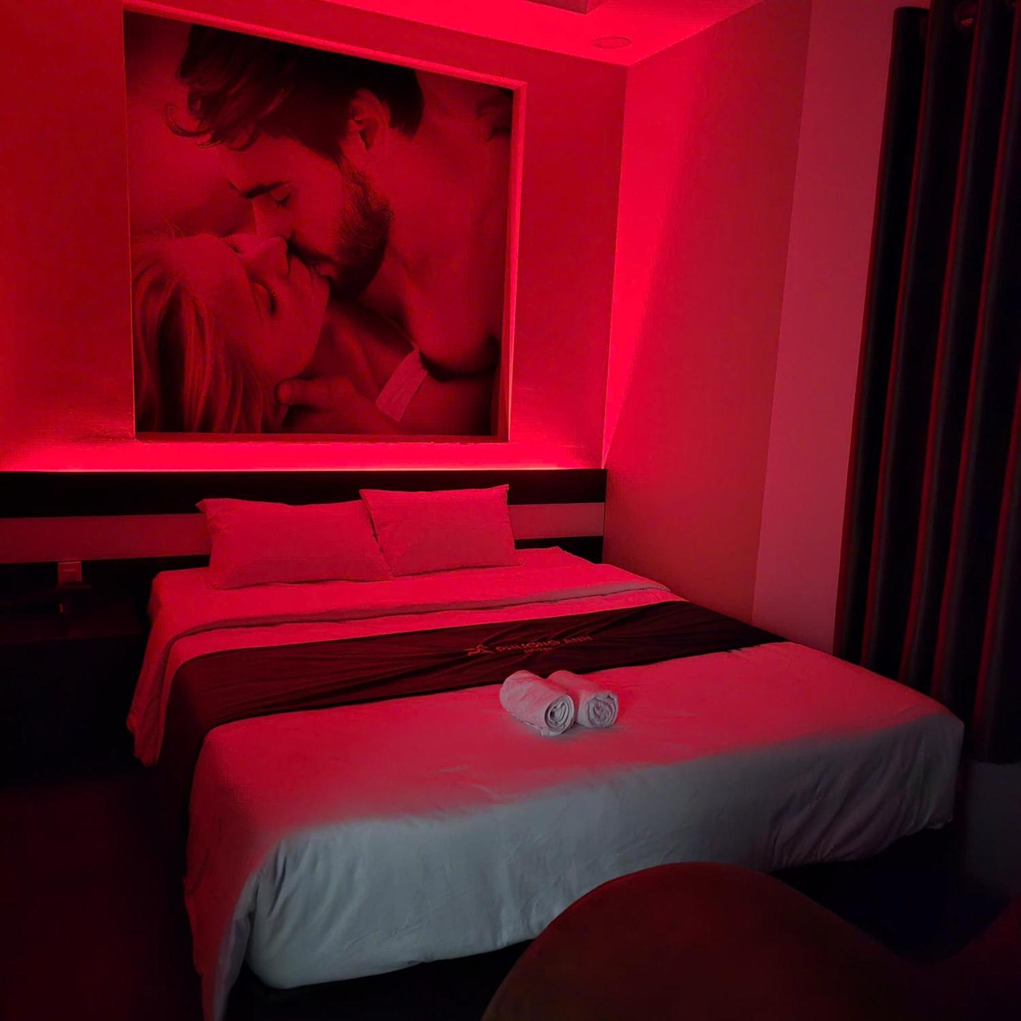 Phuong Anh Hotel Di An Bagian luar foto